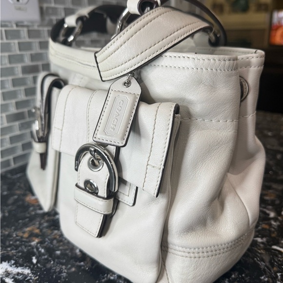 Coach Vintage SoHo Cream Leather Satchel - Picture 4 of 13